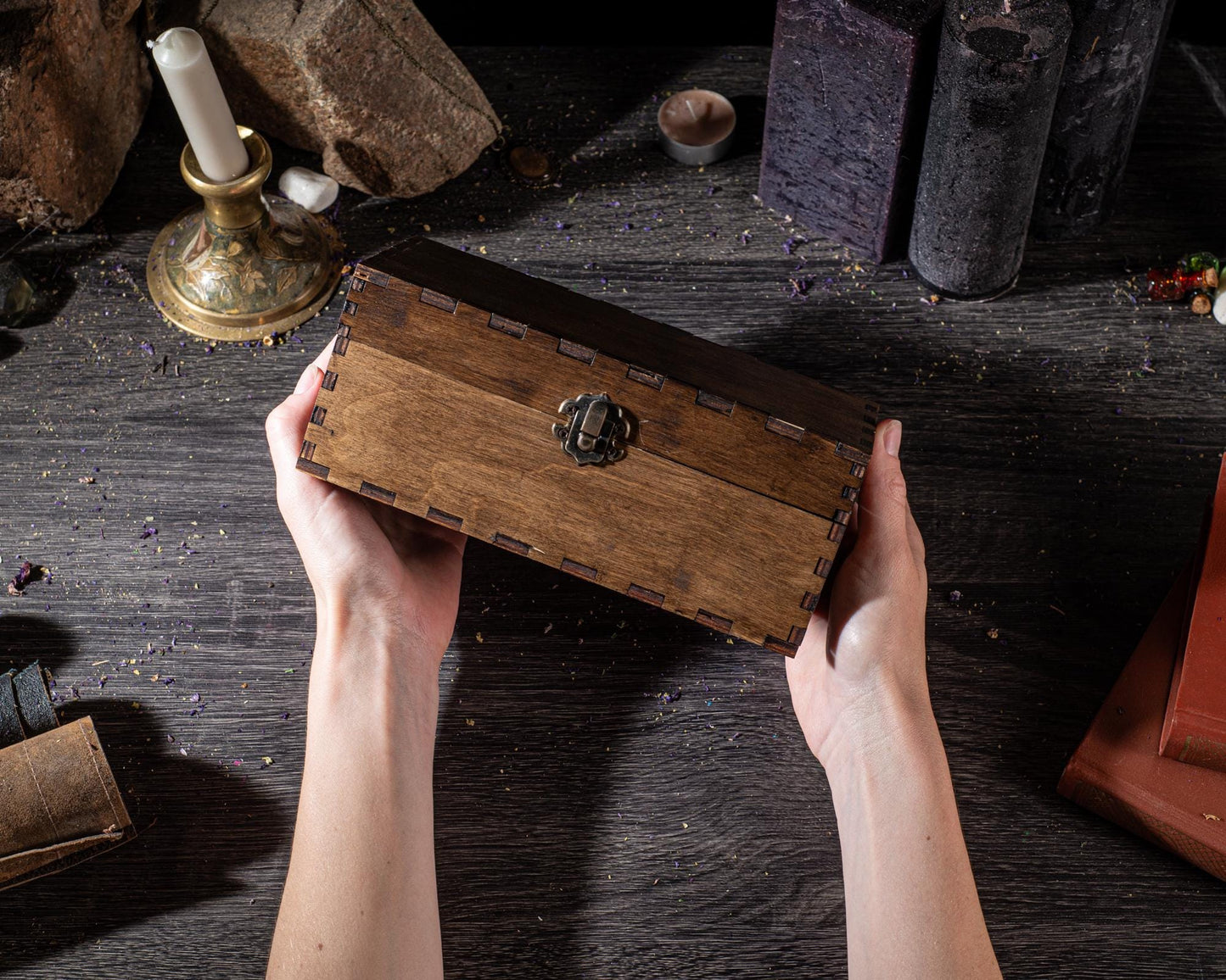 Collectible crystals box, kids treasures storage, wooden chest for stones collection, teenager gift
