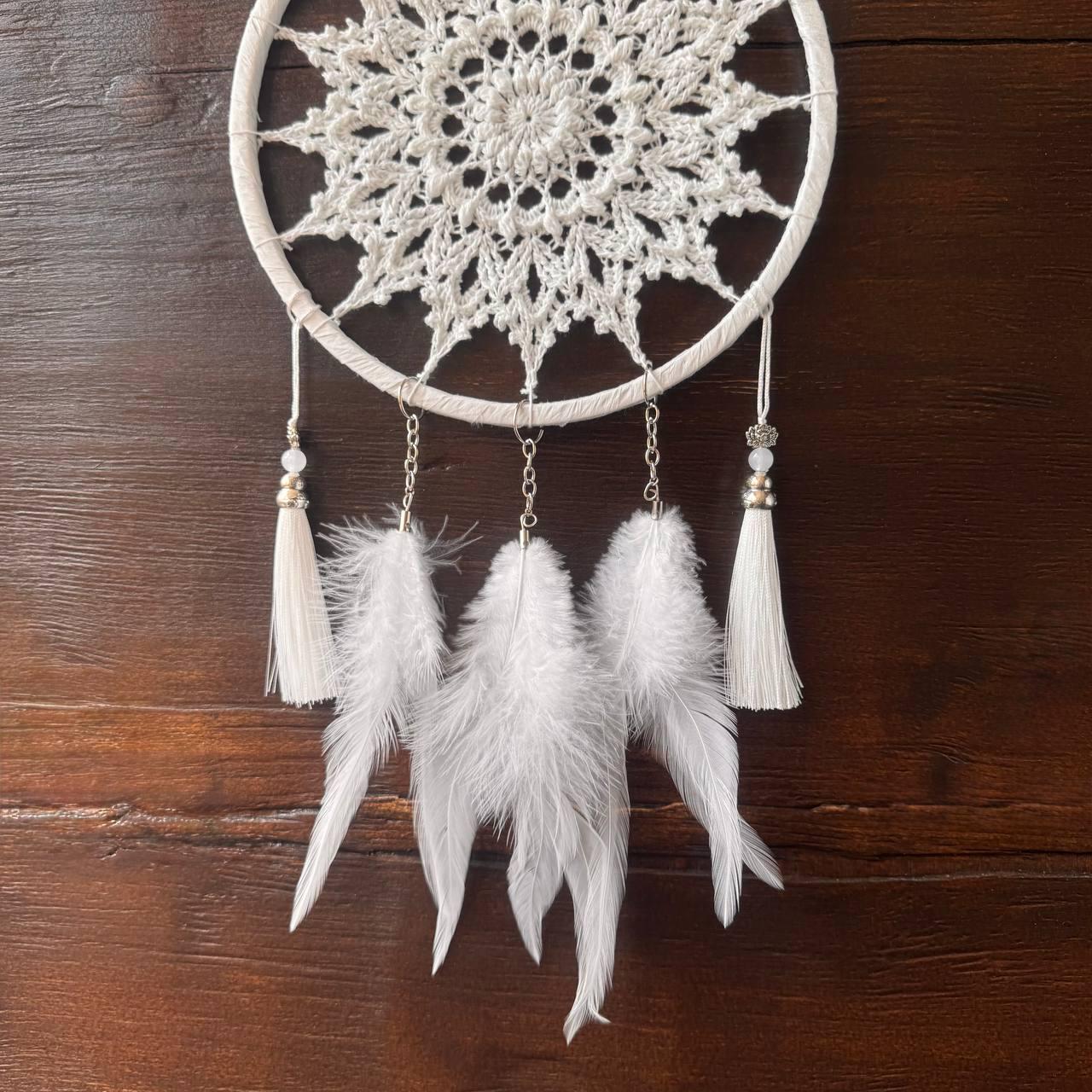 White Crochet Dream Catcher – Boho Bedroom & Nursery Decor