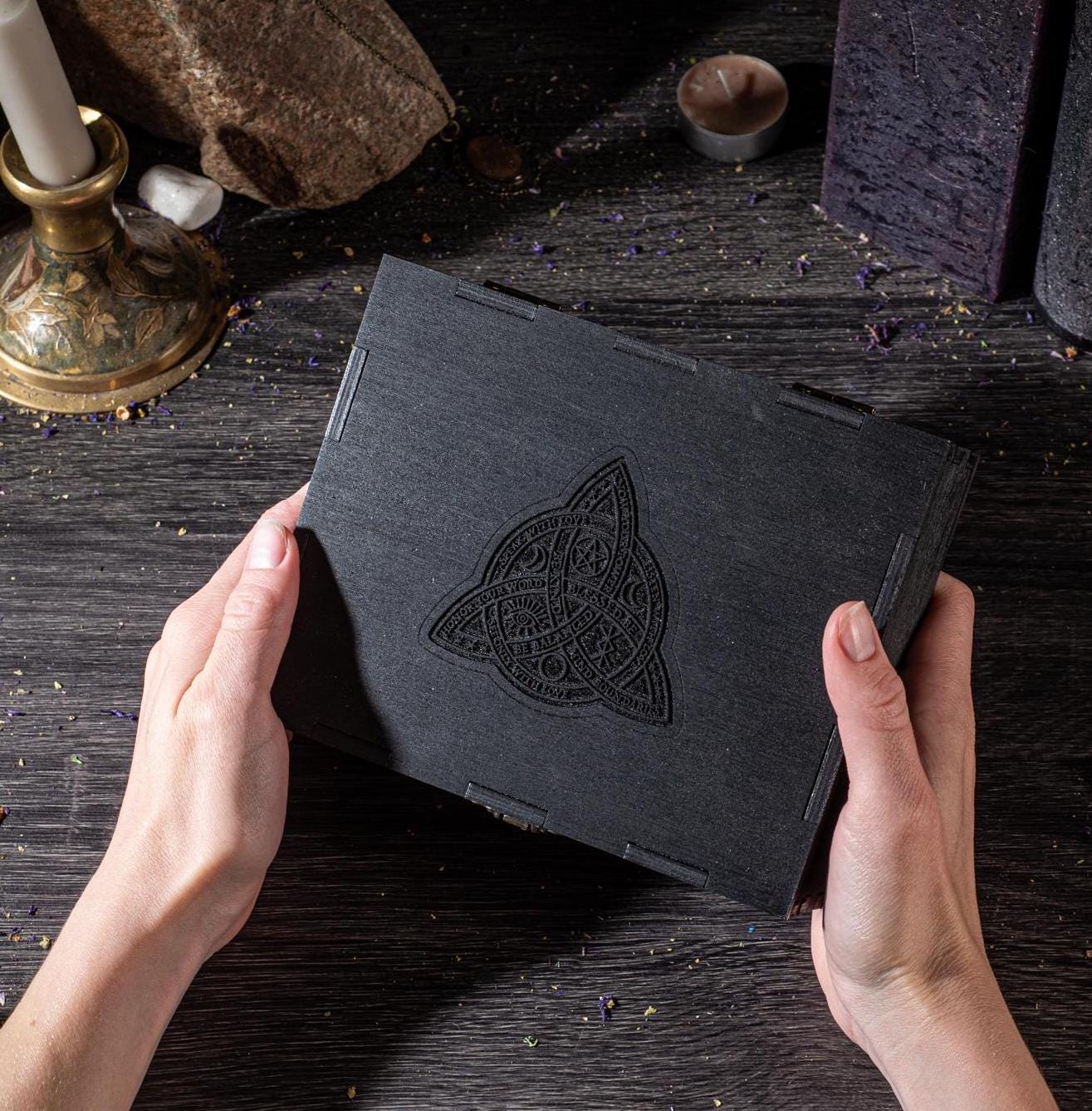 Triquetra Tarot Card Box: Engraved Wooden Wiccan Divination Tool Storage