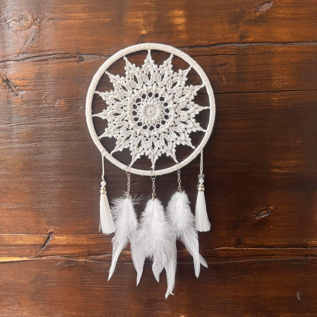 White Crochet Dream Catcher – Boho Bedroom & Nursery Decor