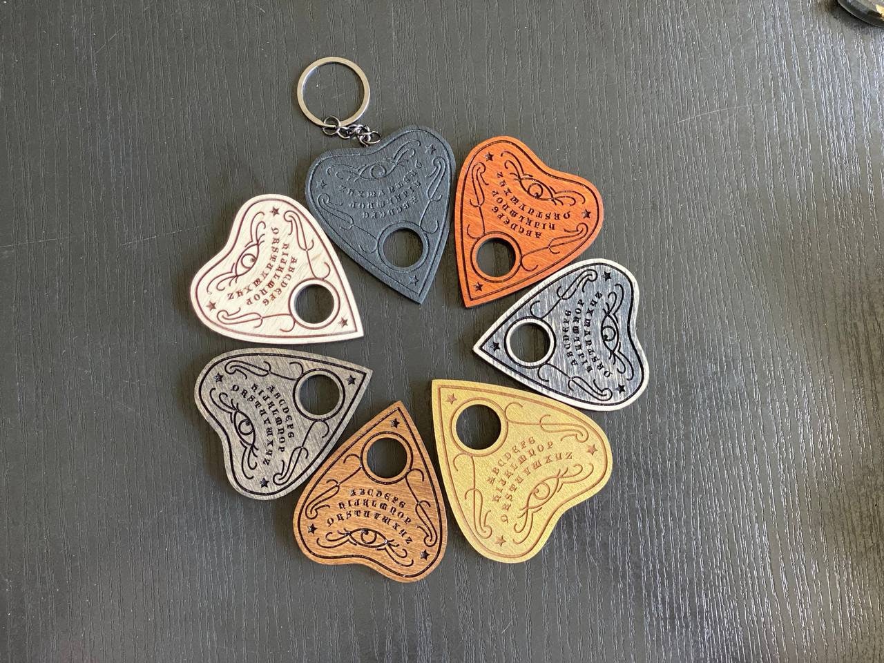 Engraved Wooden Planchette for Ouija Board: Esoteric Talking Board Tool