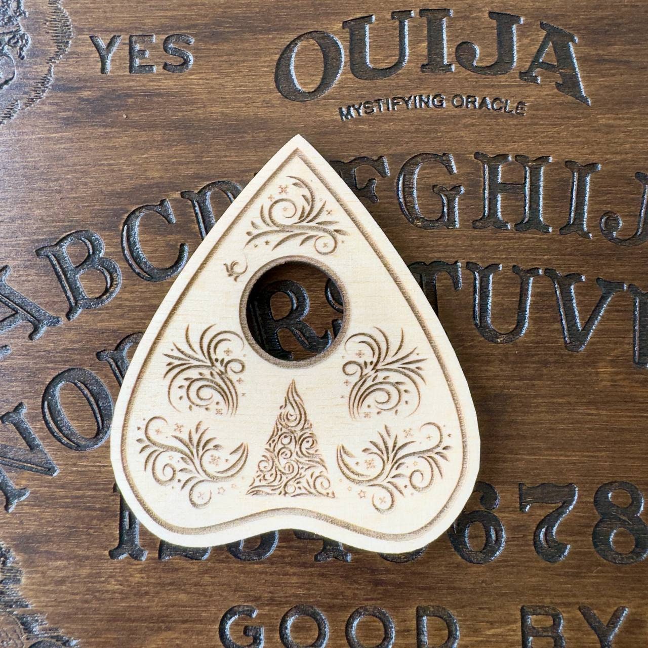 Christmas Tree Ouija Planchette: Engraved Wooden Spirit Board Tool