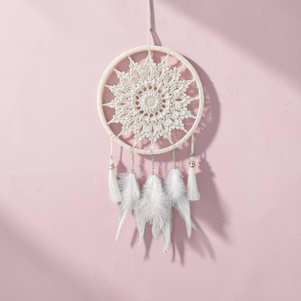 White Crochet Dream Catcher – Boho Bedroom & Nursery Decor