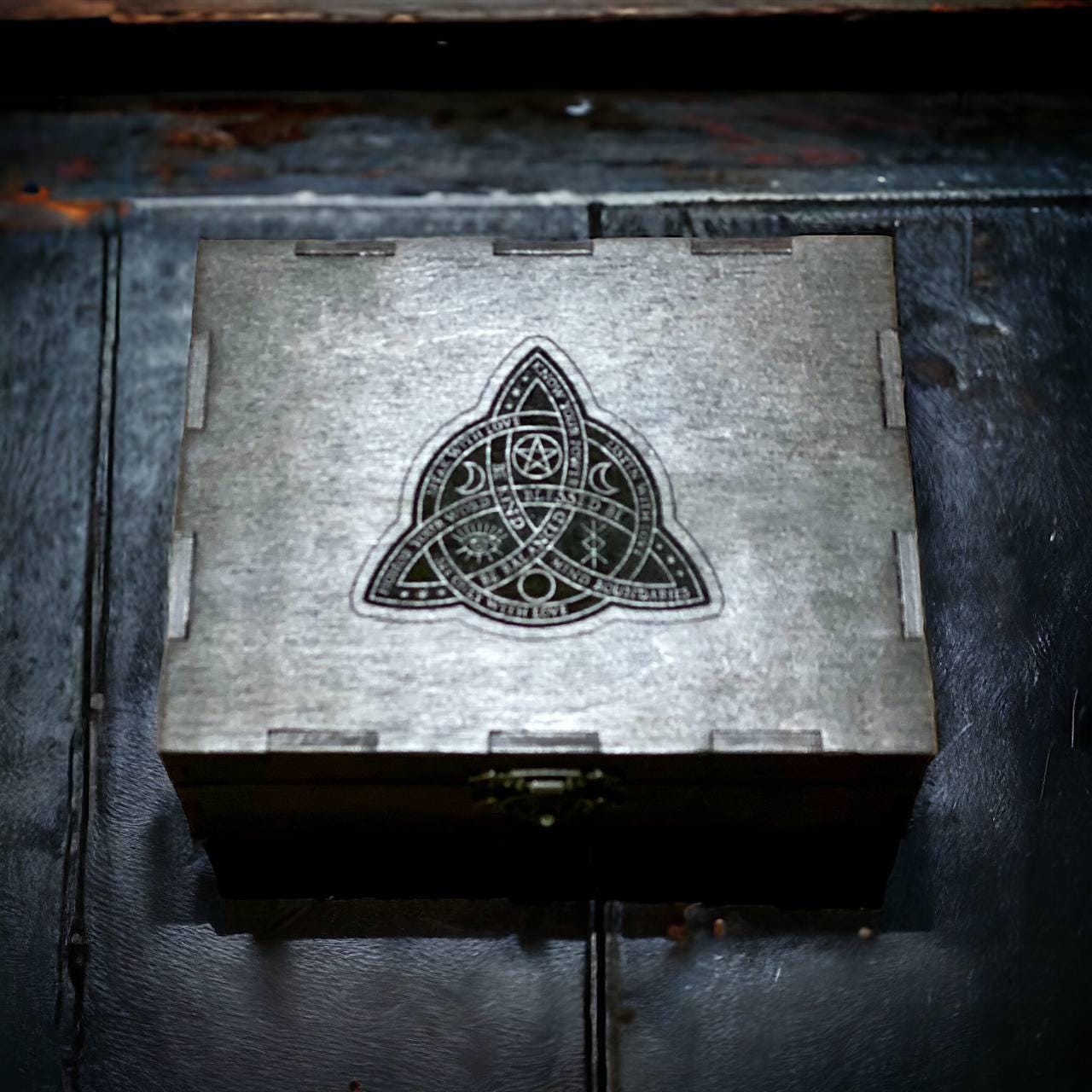 Triquetra Tarot Card Box: Engraved Wooden Wiccan Divination Tool Storage