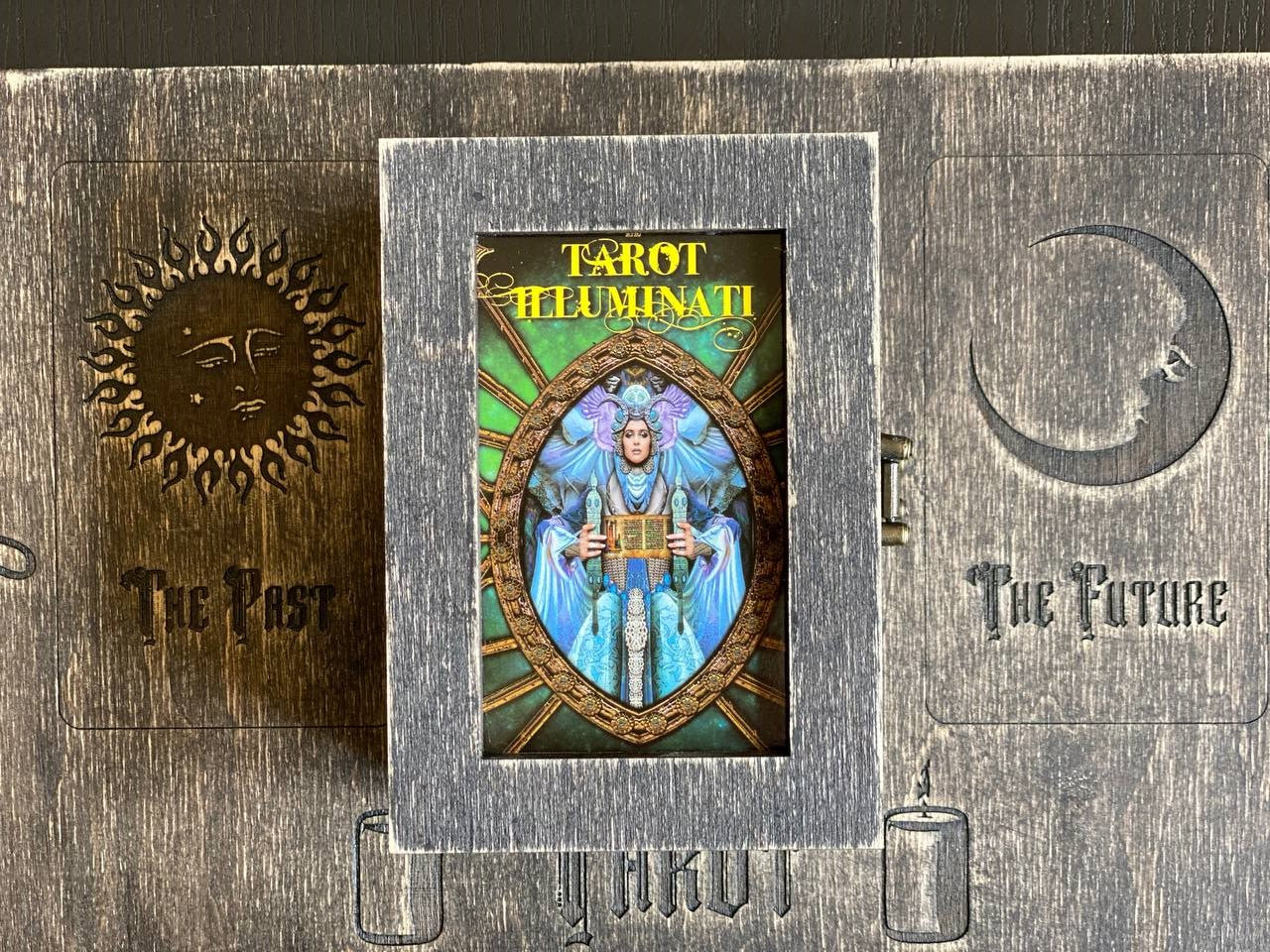 a tarot card with a central figure, surrounded by other tarot cards with various designs and text.
