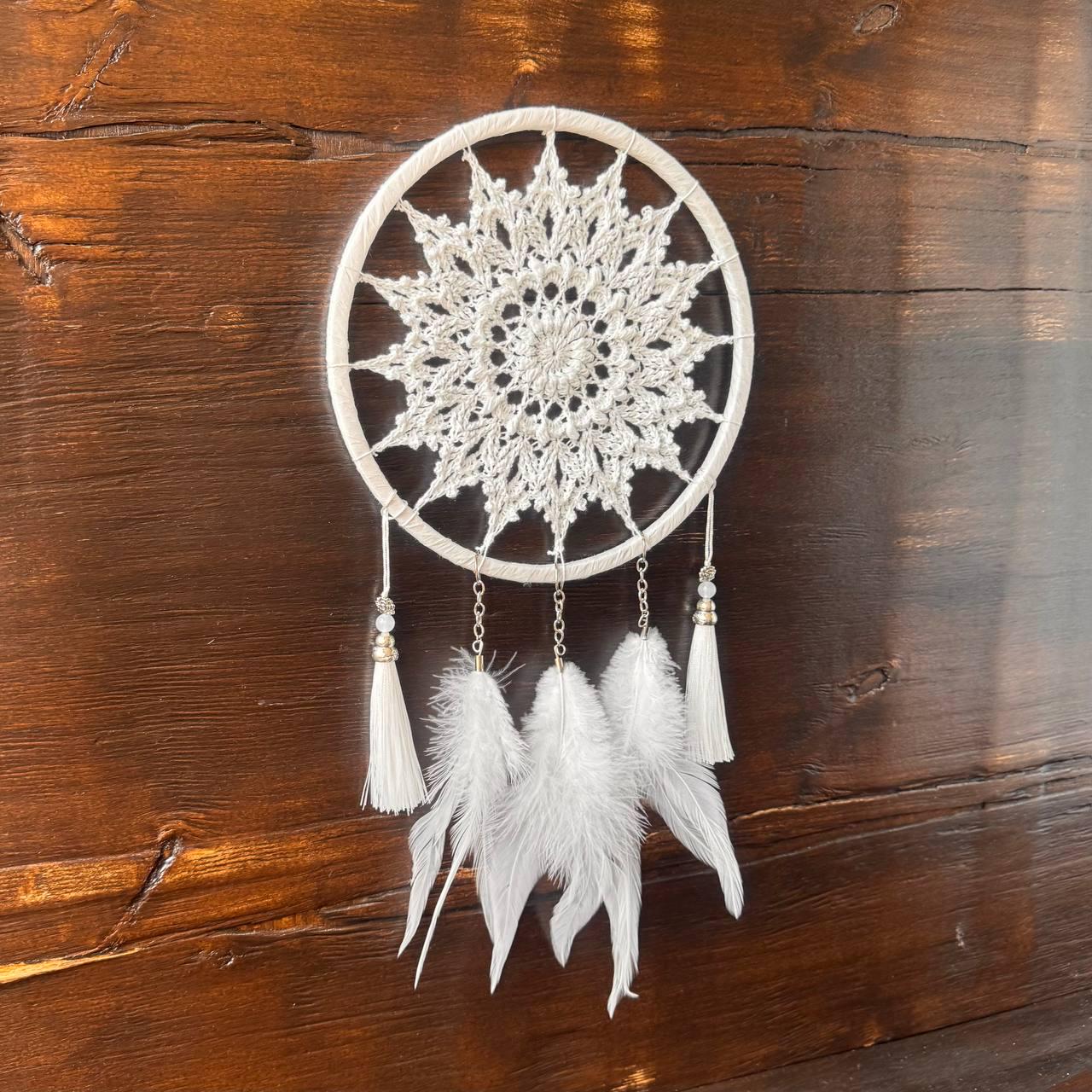 White Crochet Dream Catcher – Boho Bedroom & Nursery Decor