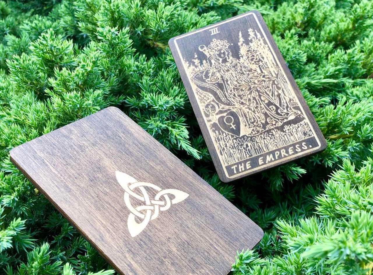 Money Attraction Tarot Card Wooden Rider–Waite–Smith Prosperity Card