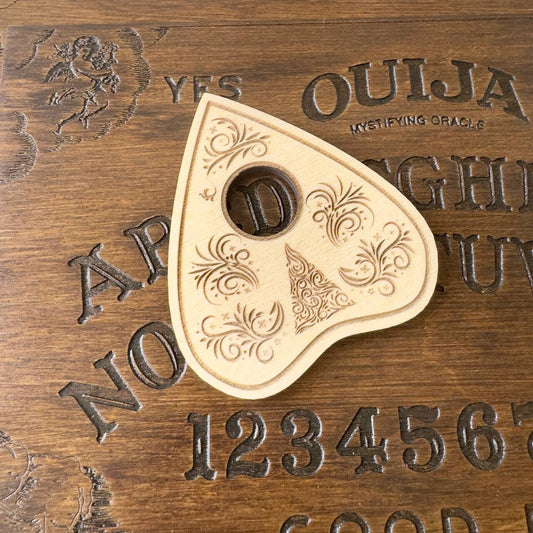 Christmas Tree Ouija Planchette: Engraved Wooden Spirit Board Tool