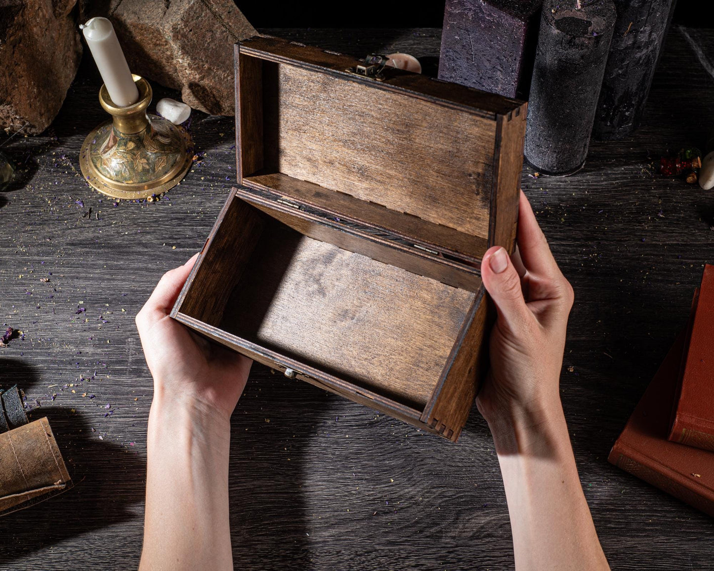 Collectible crystals box, kids treasures storage, wooden chest for stones collection, teenager gift