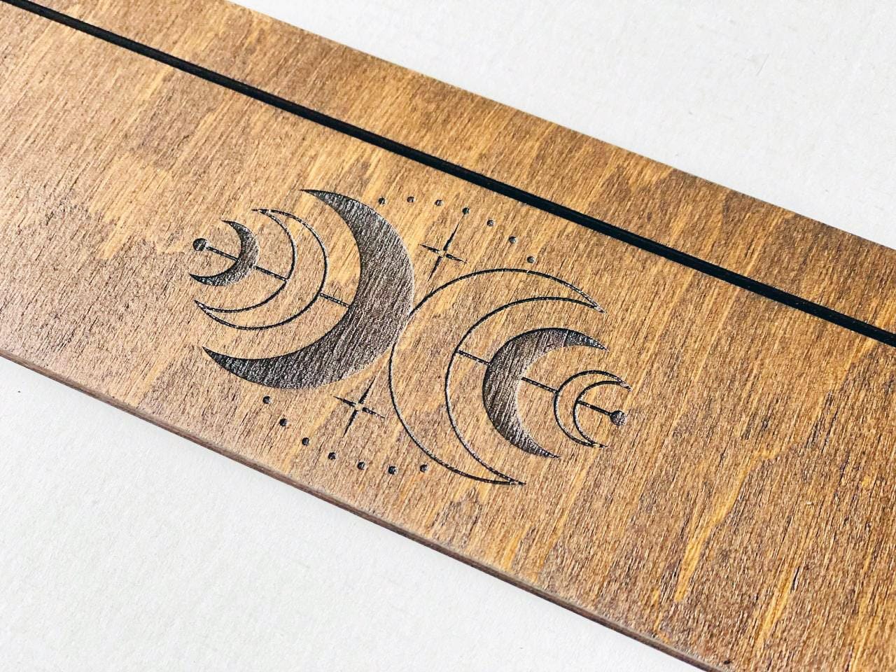 Personalized Three Card Tarot Holder, Engraved Rosewood Reading Stand