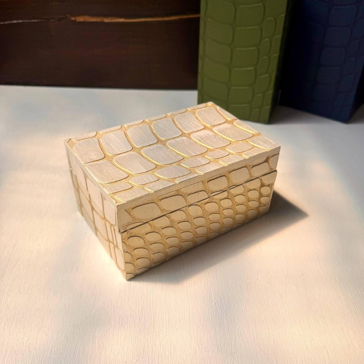 Pearl Reptile Tarot Box – Wooden Crystal & Card Storage