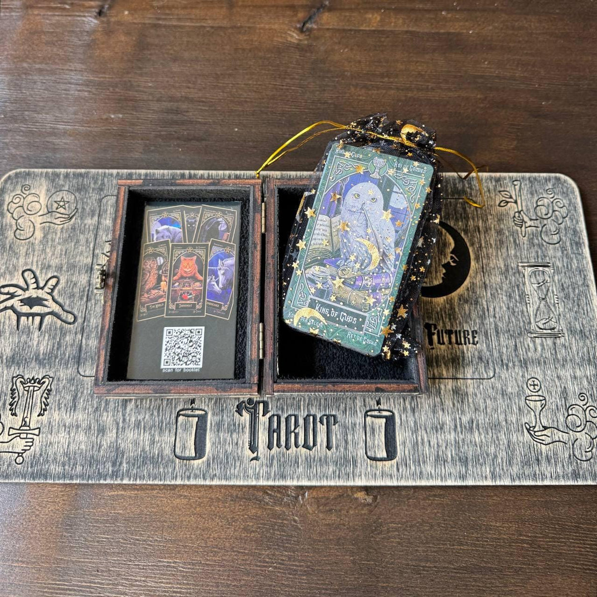 Animal Tarot Deck with Wooden Box & Spread Board
