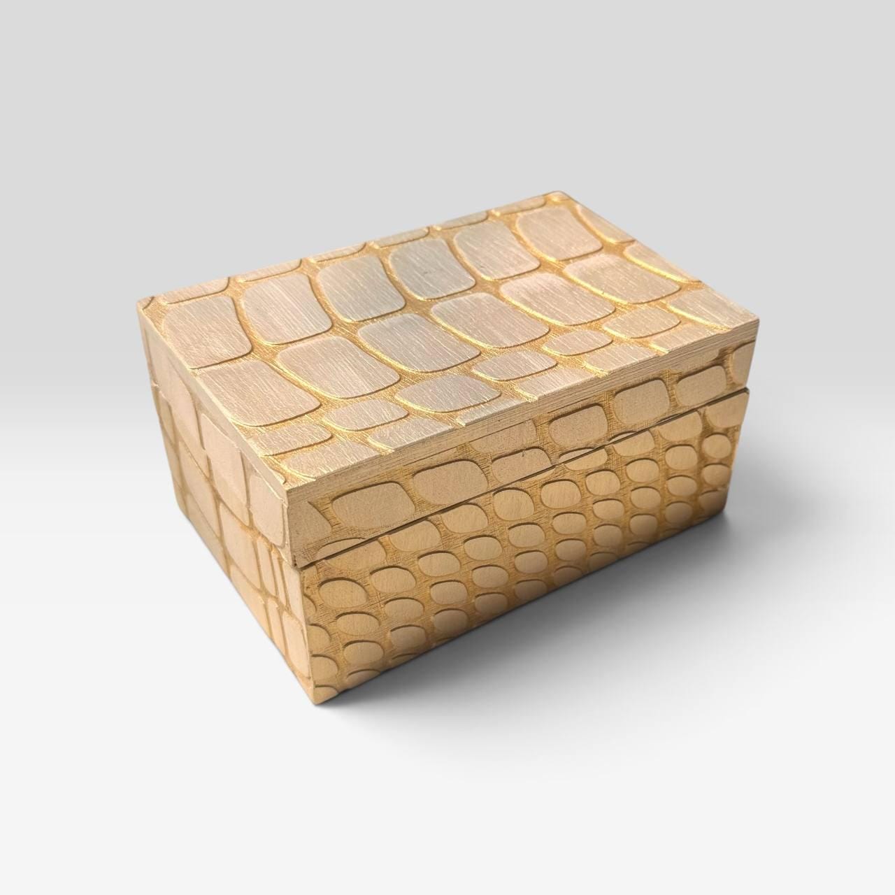 Pearl Reptile Tarot Box – Wooden Crystal & Card Storage