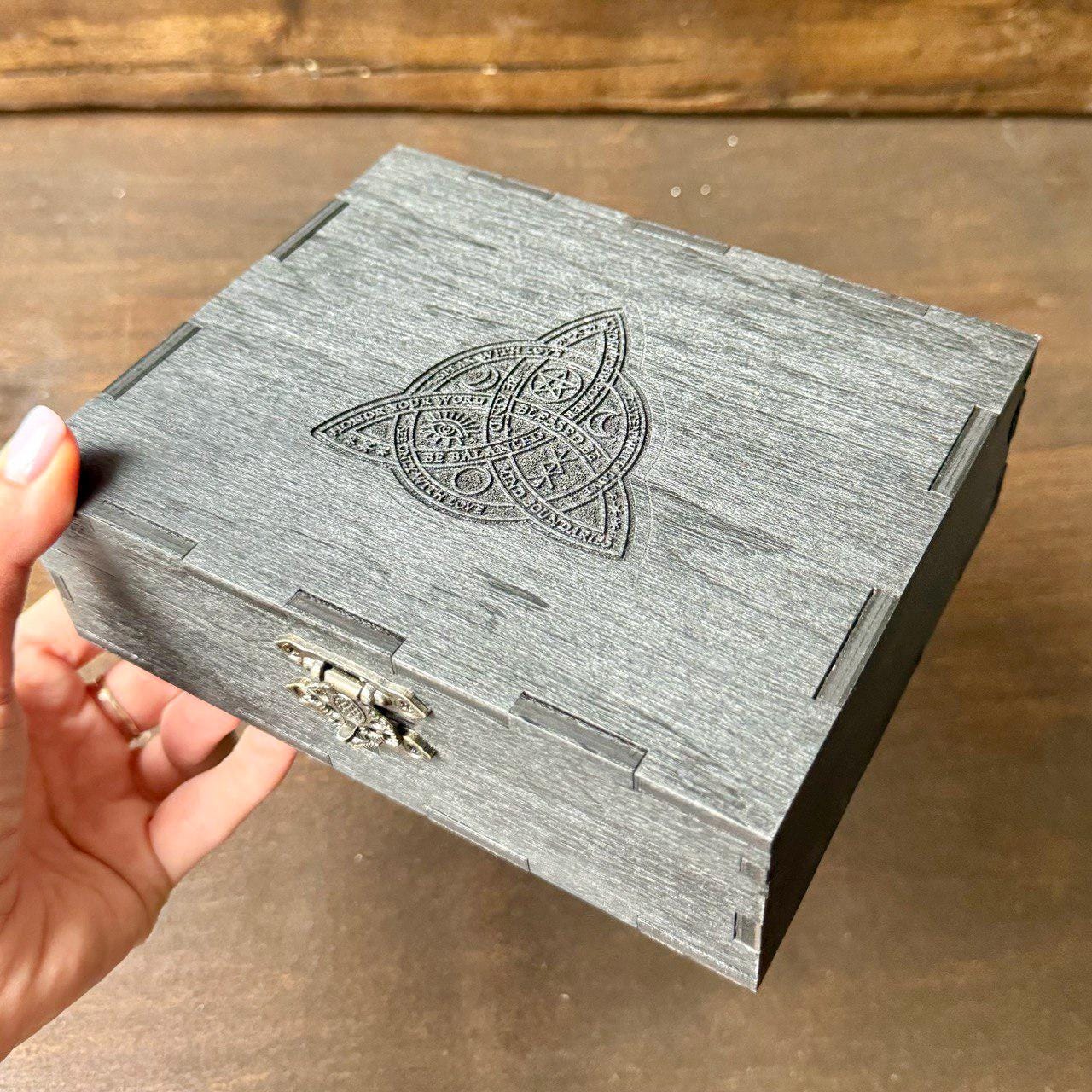 Triquetra Tarot Card Box: Engraved Wooden Wiccan Divination Tool Storage