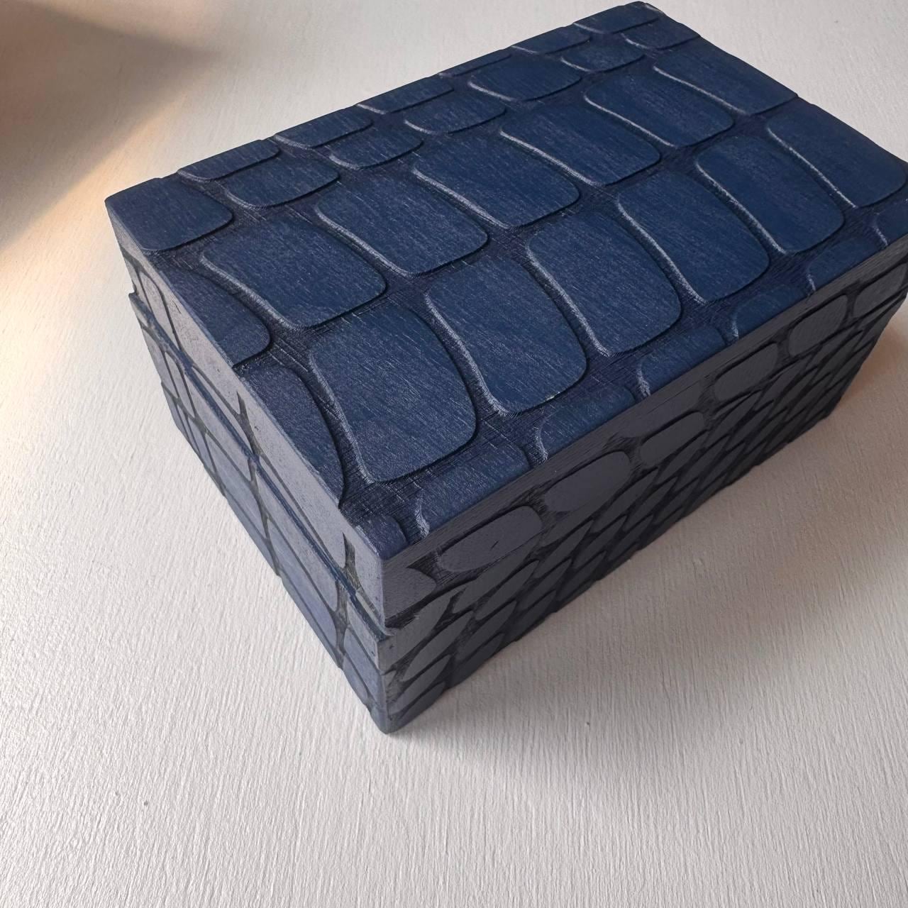 Blue Reptile Tarot Box – Wooden Tarot & Crystal Storage Case