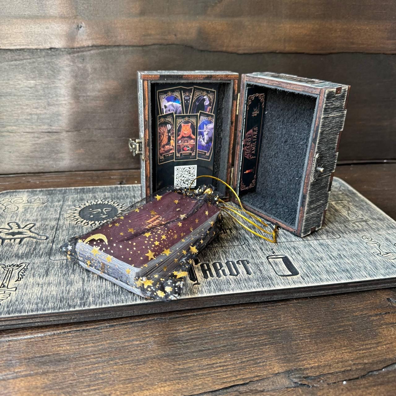 Animal Tarot Deck with Wooden Box & Spread Board