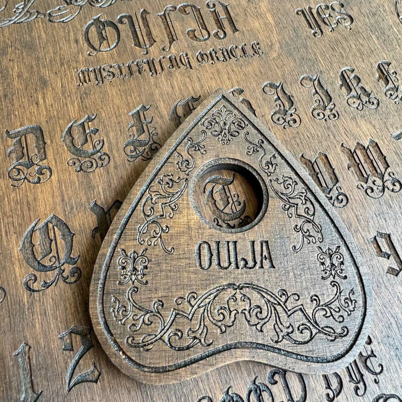 Floral Wooden Planchette, Engraved Spirit Board Pointer, Witchy Divination Decor, Gothic Altar