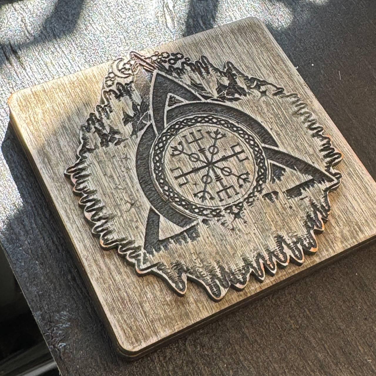 Mini Runes Set Pocket Wooden Elder Futhark with Magnetic Lid, Travel Rune Stones