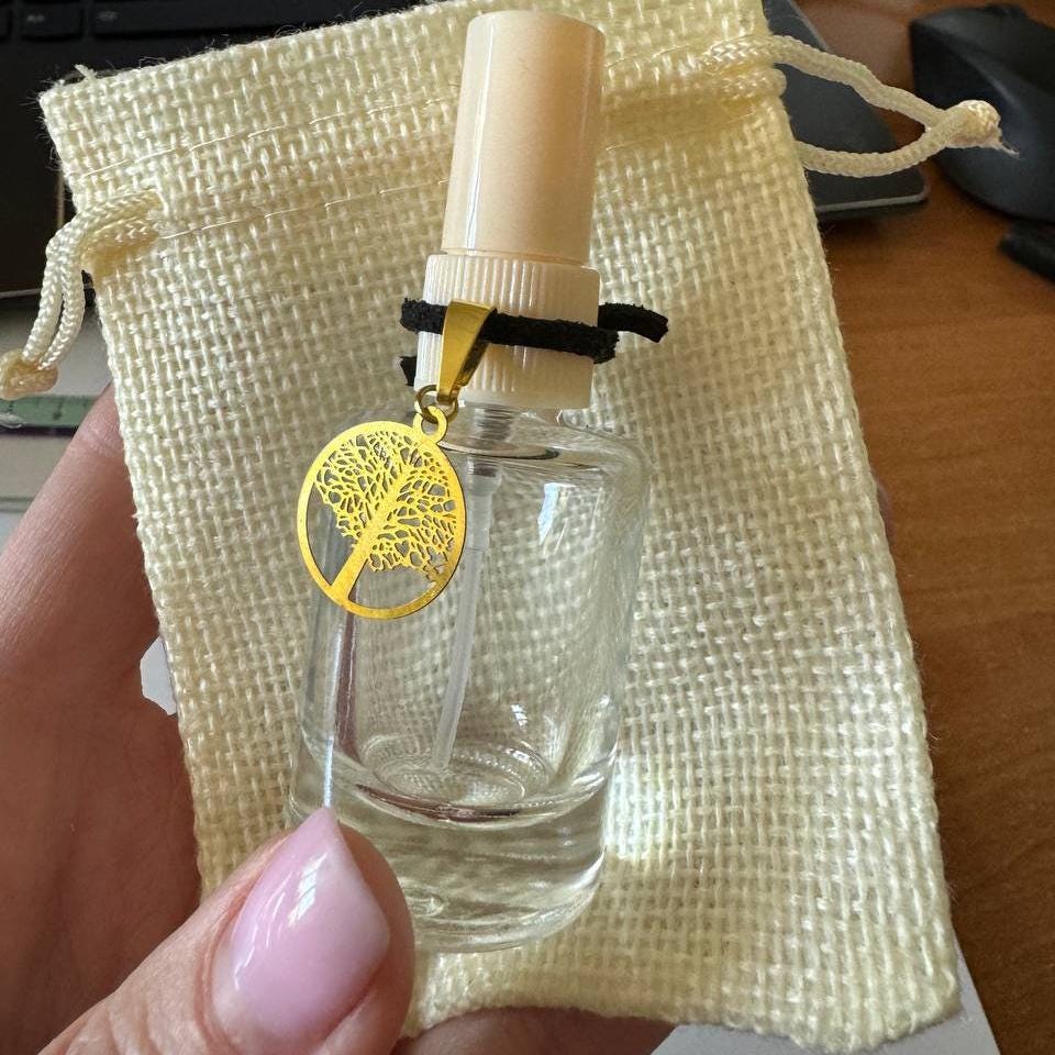 Personalized Love Potion Perfume Spray, 10 ml Family Tree Gift