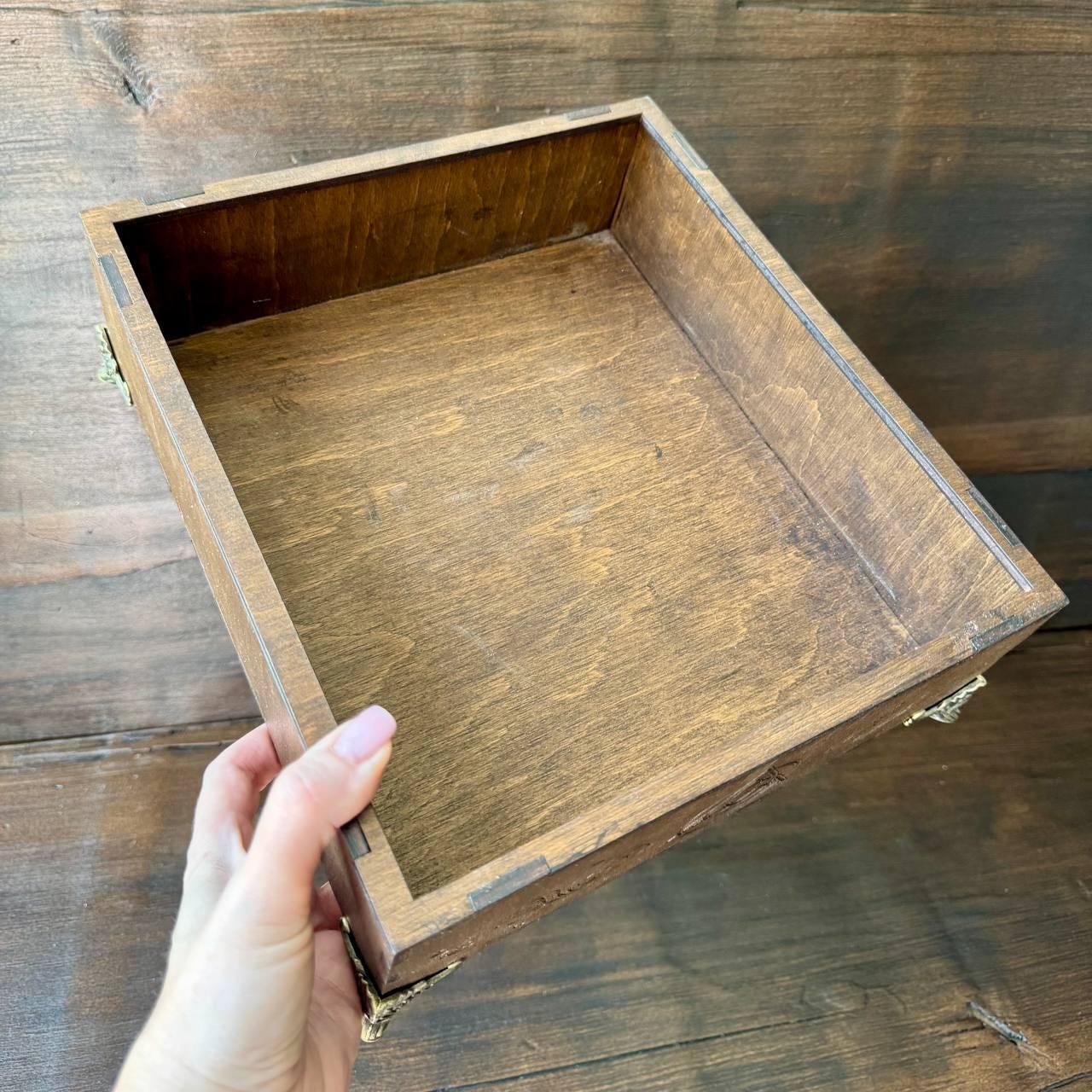 Witchcraft Storage Box with Feet – Wooden Altar Chest for Tarot, Crystals, Herbs & Spell Tools