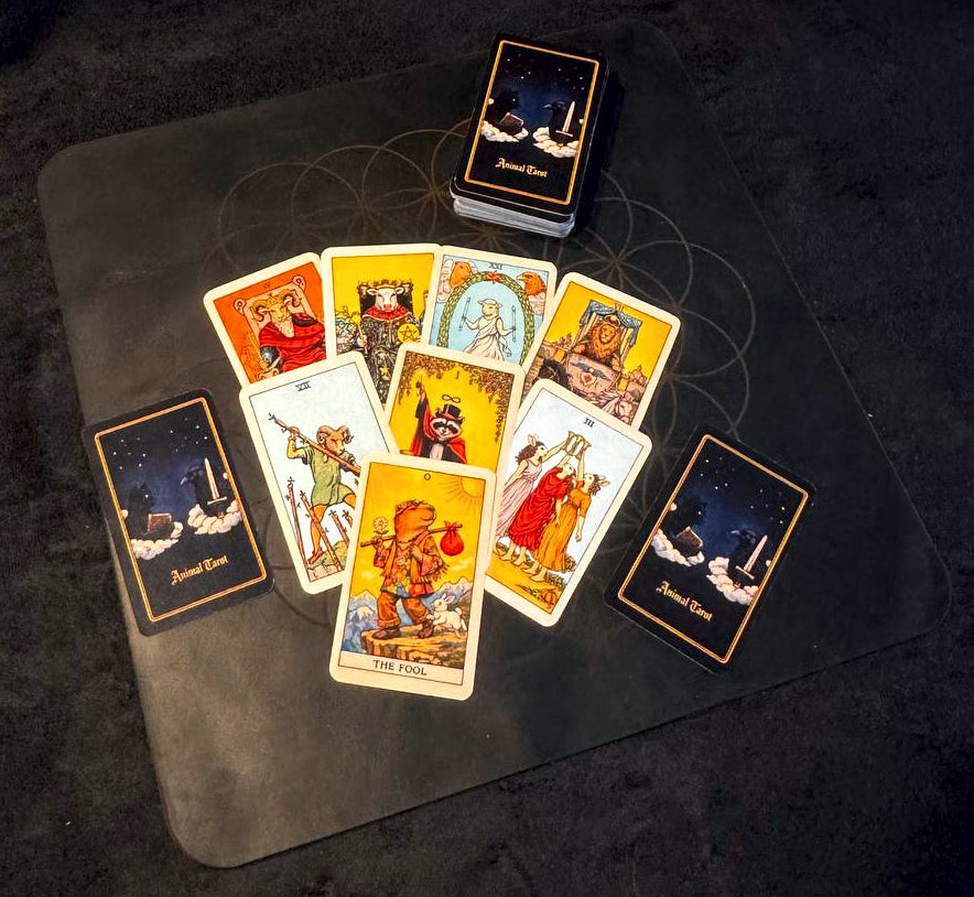 Tarot card set for beginners and experienced readers