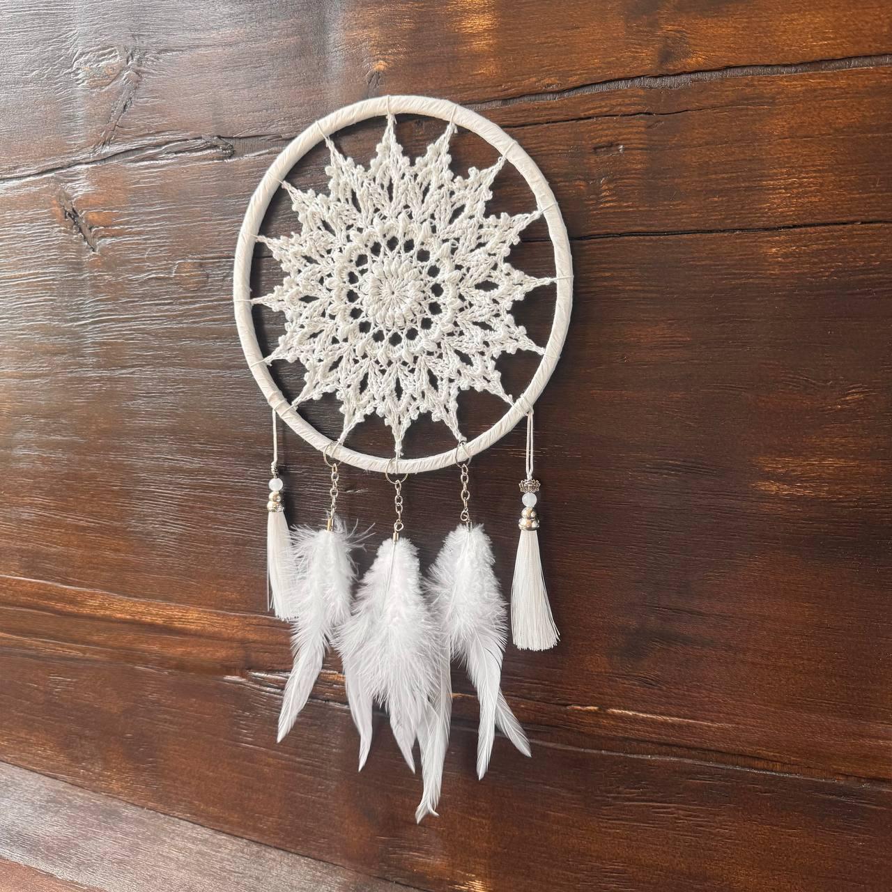 White Crochet Dream Catcher – Boho Bedroom & Nursery Decor