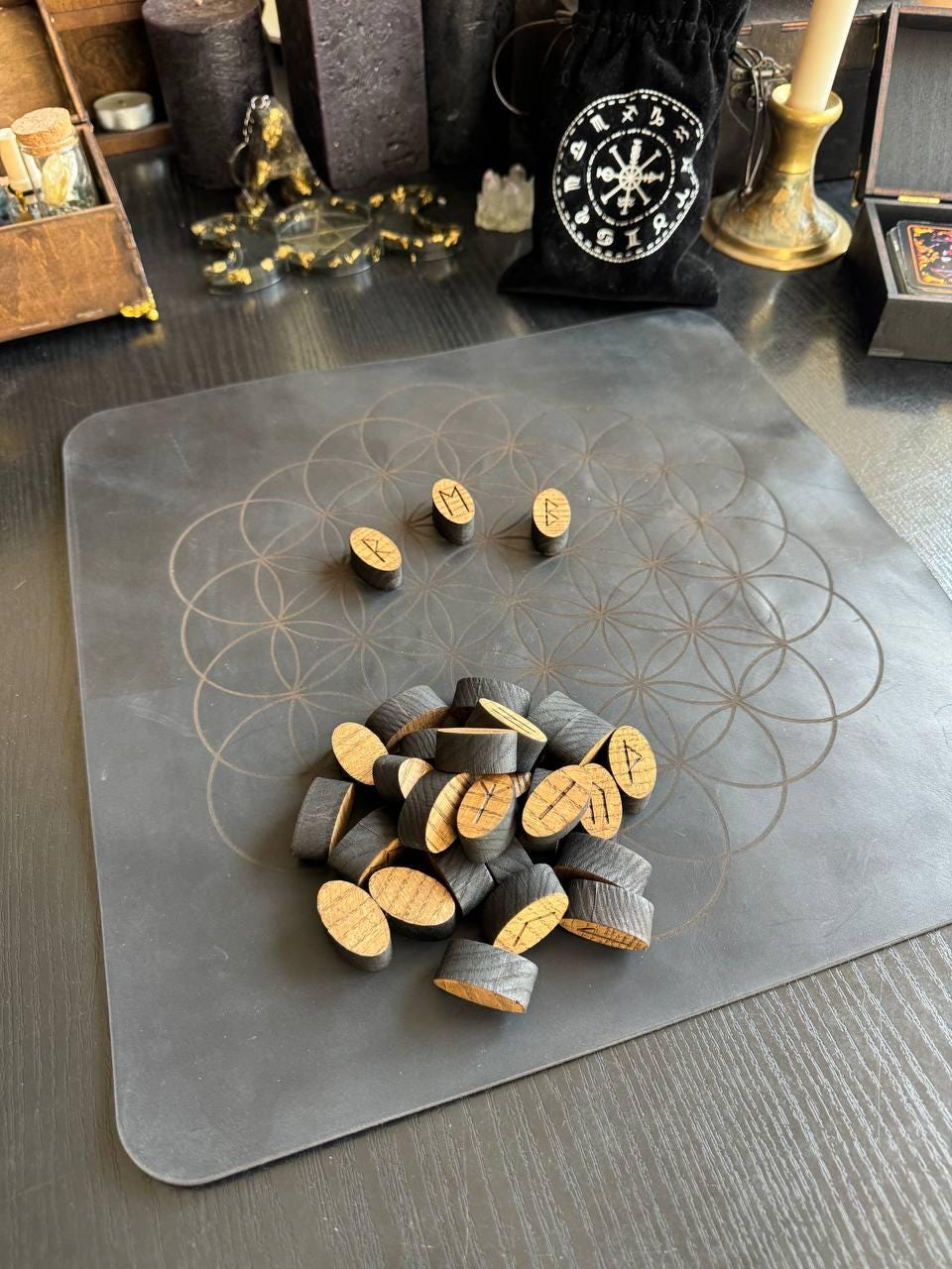 Flower of Life Leather Divination Mat for Tarot & Runes