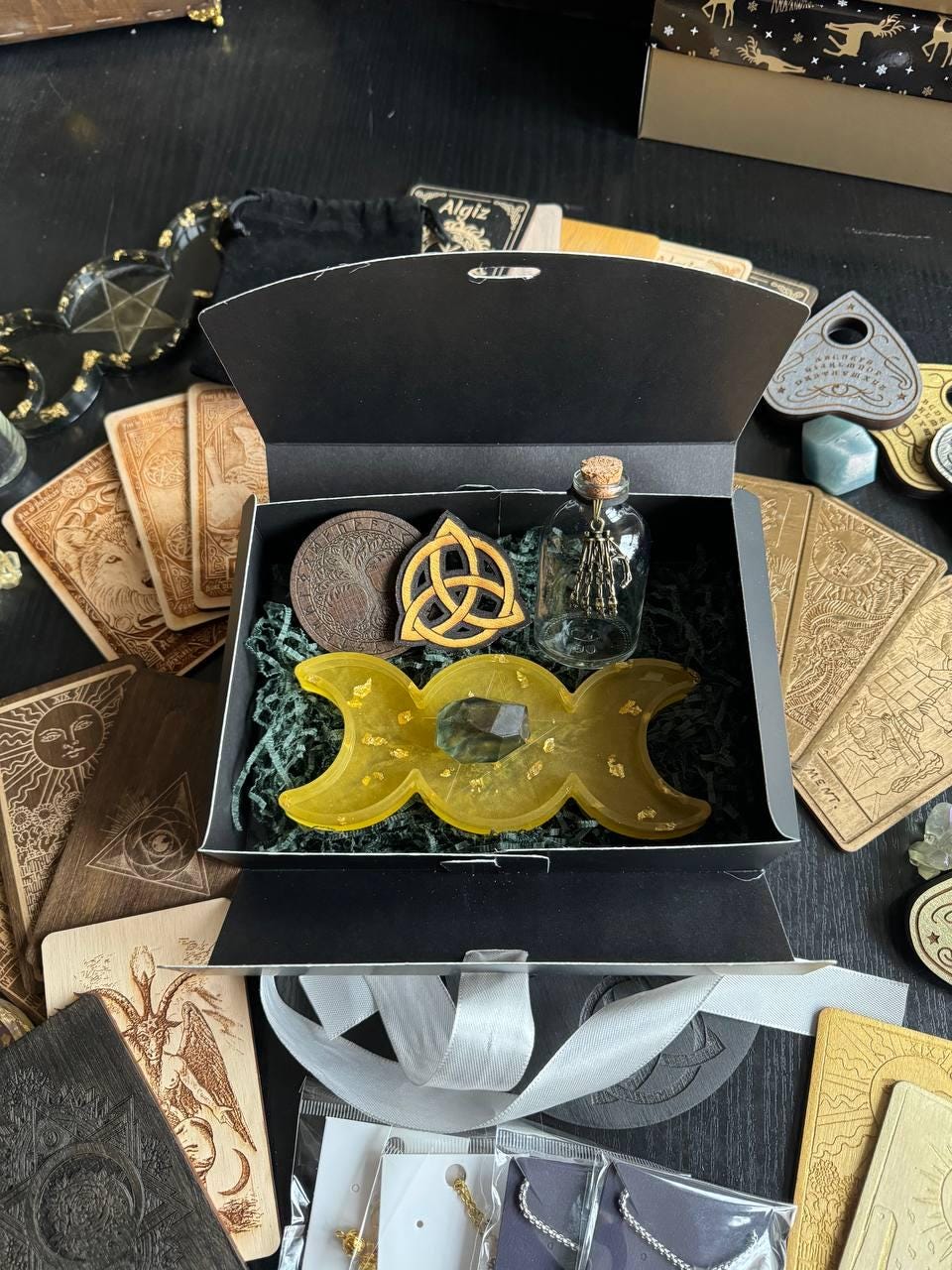 Esoteric Mystery Box, Witchcraft Surprise Gift Set