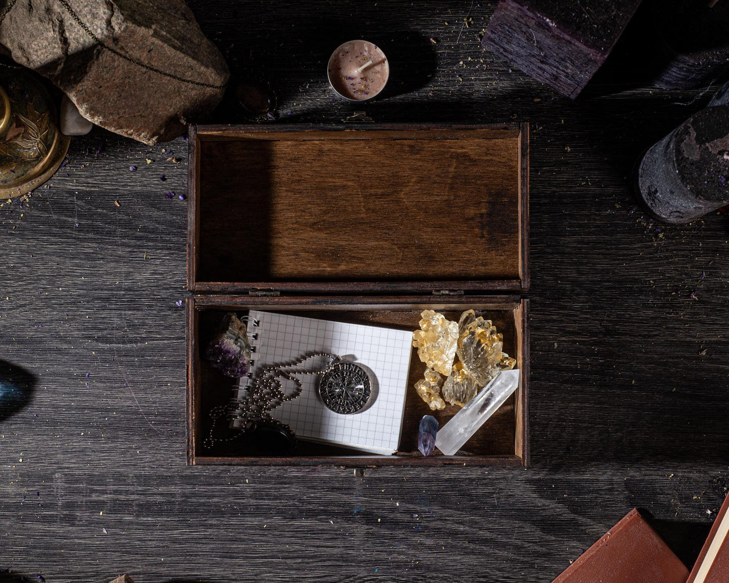 Collectible crystals box, kids treasures storage, wooden chest for stones collection, teenager gift