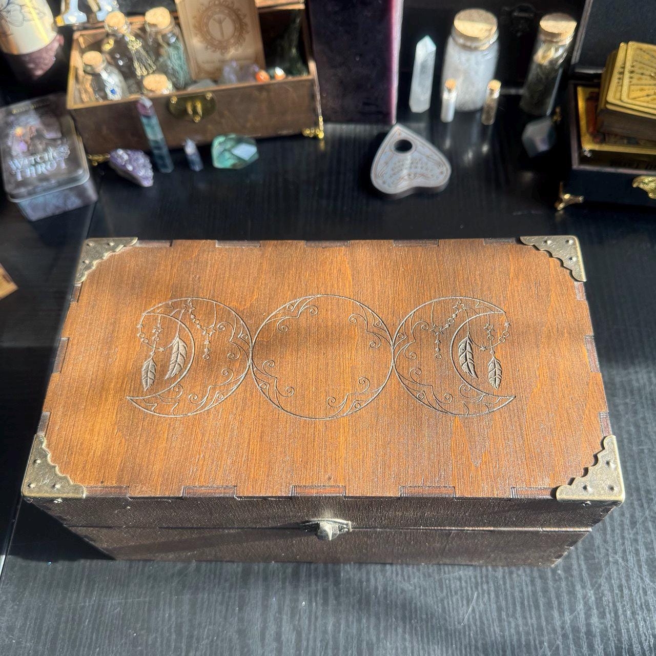 Wooden Tarot Box – Personalized Engraved Crystal Organizer & Runes Storage Case