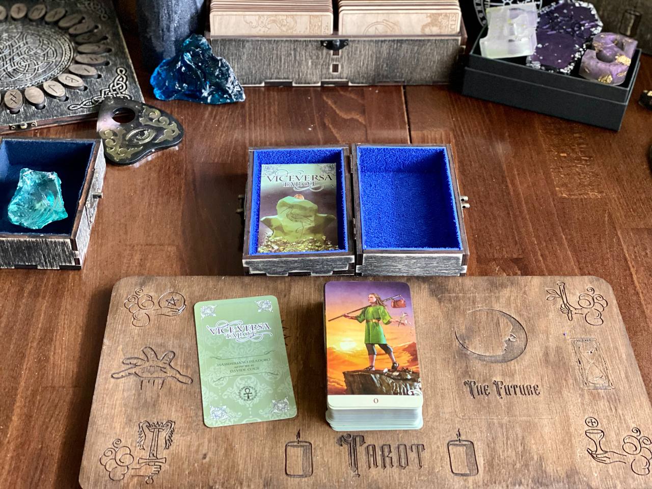 Viceversa Tarot Deck with Wooden Box & Spread Board
