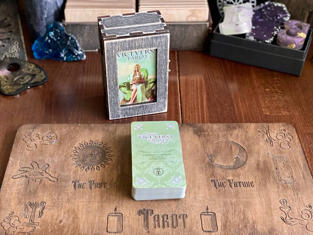 Viceversa Tarot Deck with Wooden Box & Spread Board