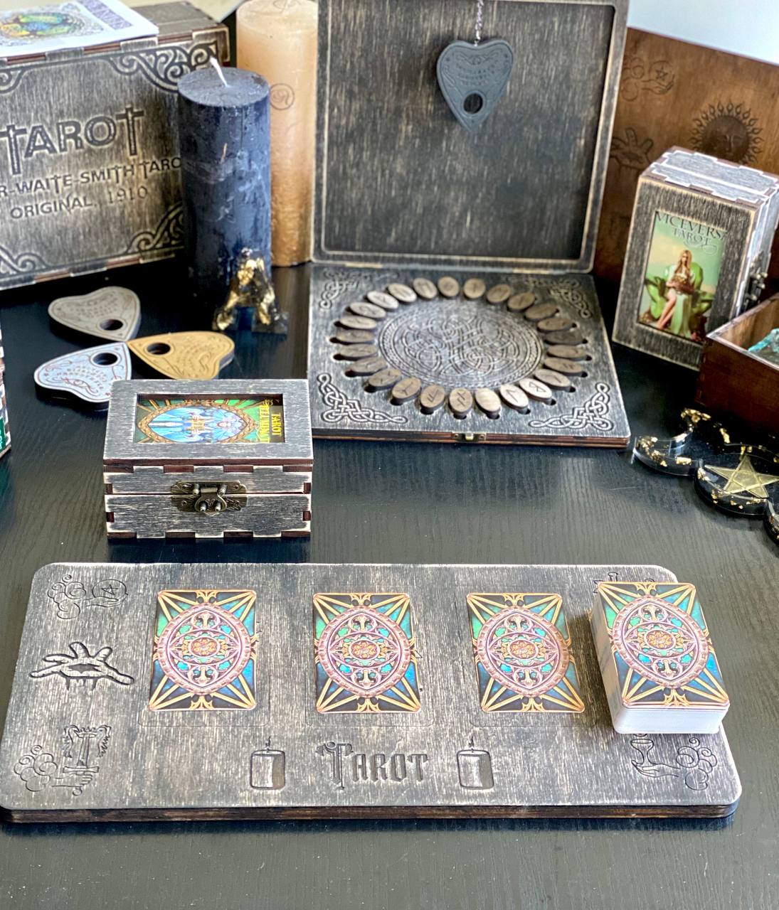Tarot Illuminati Deck with Wooden Box & Spread Board